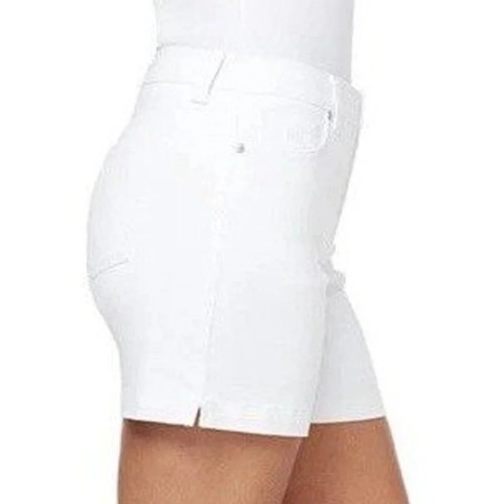 GLORIA VANDERBILT Amanda Jean Shorts Sz 14 Vintage White Stretch Denim Jorts NWT
